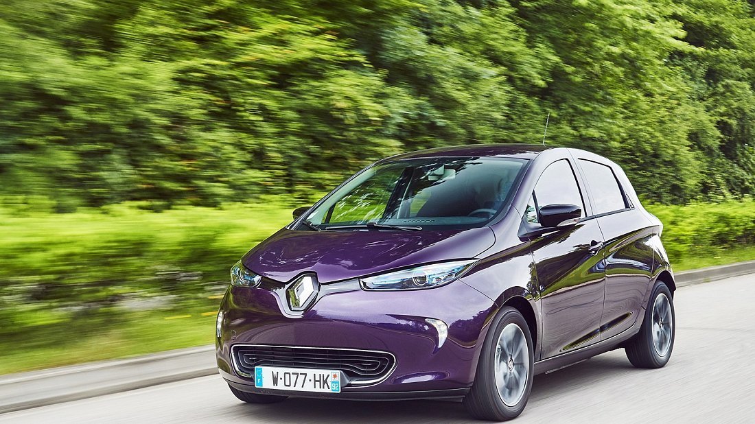 Renault Zoe Z.E. Q210 (2012-2016) вид спереди, спереди сбоку, по диагонали, экстерьер