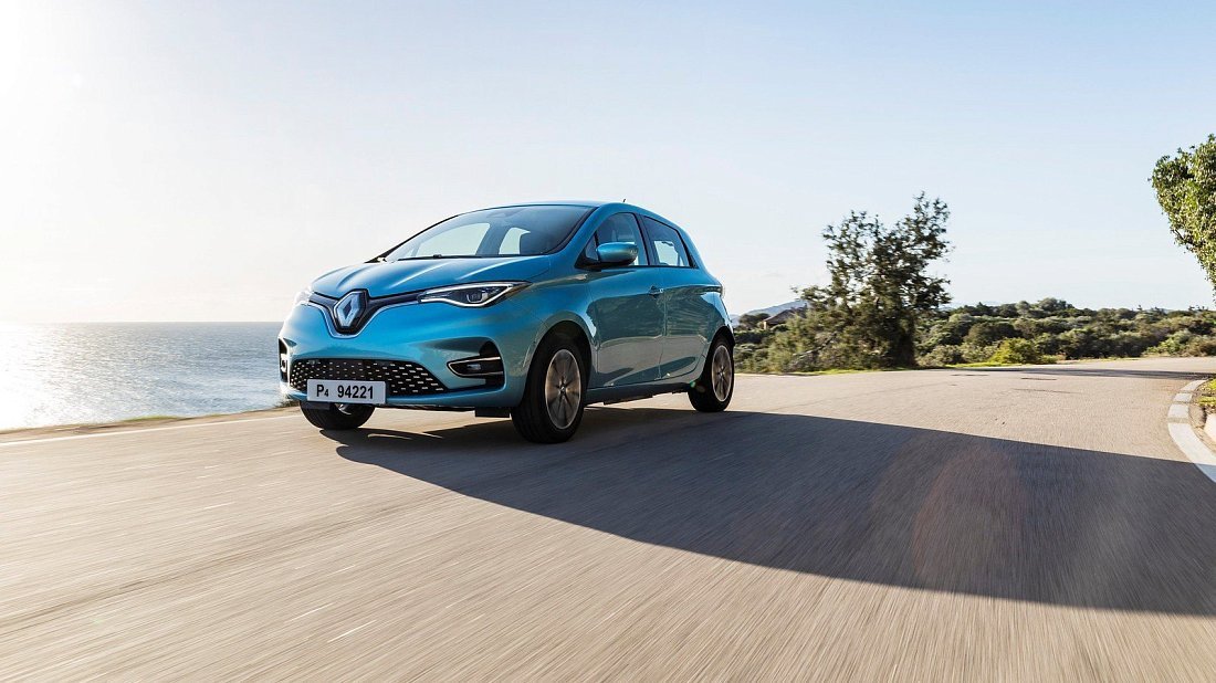 Renault Zoe Z.E. 50 R110 (2019-2023) вид спереди, спереди сбоку, по диагонали, экстерьер