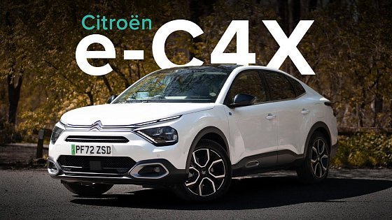 Video: Citroen e-C4X vs e-C4: What&#39;s different? - Review and Comparison