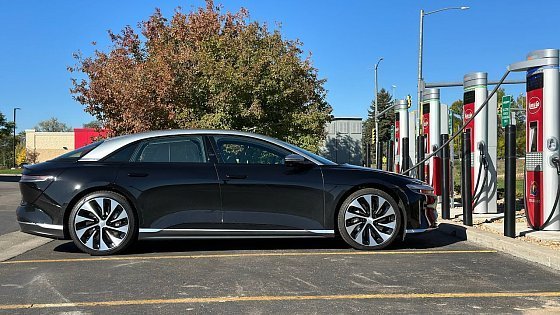 Video: There&#39;s A Pretty Big Efficiency Difference With Lucid Air Rolling On 19&quot; vs 21&quot; Wheels