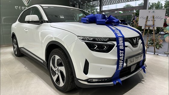 Video: VF 8 Eco Pin CATL 2024 có những điểm gì cải tiến so với đời trước 2022 và 2023? | Thành Auto