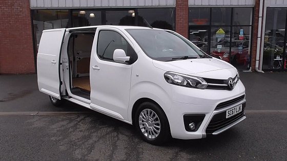 Video: TOYOTA PROACE