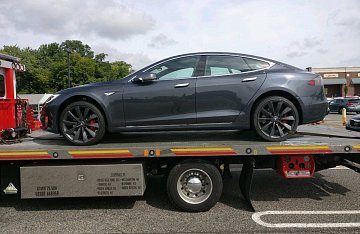 Things to know when buying a Model S