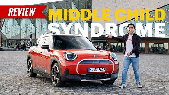 Video: MINI Aceman first drive - the best of both worlds, or just a weird middle child? - AutoBuzz